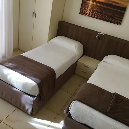 Residenza Roma Marina Lägenhet