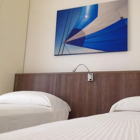Residenza Roma Marina *